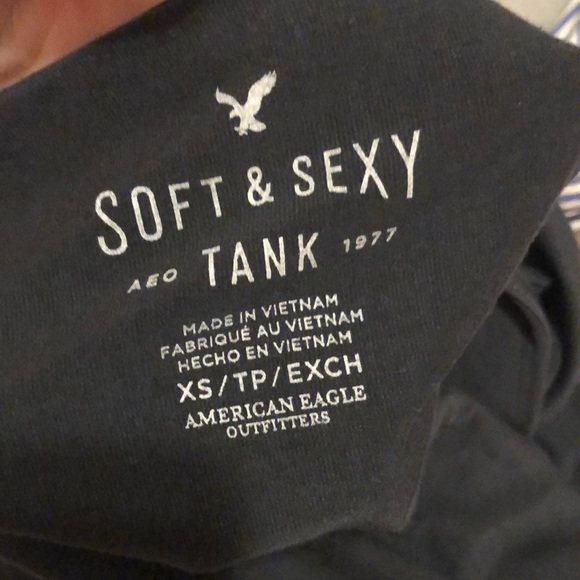 American Eagle Strappy Plunging Tank - Picture 4 of 4